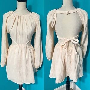 NWT Lush S Peach Pink Lightweight Gauzy Long Sleeve Mini Tie Back Dress